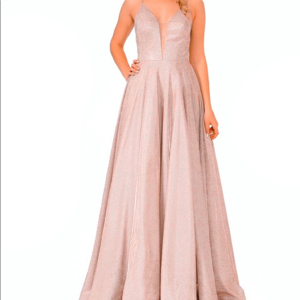 Ed Young Prom dress 8470💕